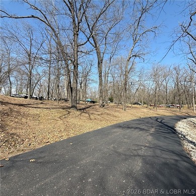 Wake up to some of the best lake views at Bay Point Village - photo 31