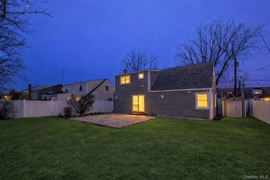 Welcome to 3451 Third Street, Oceanside - a beautifully updated - photo 32