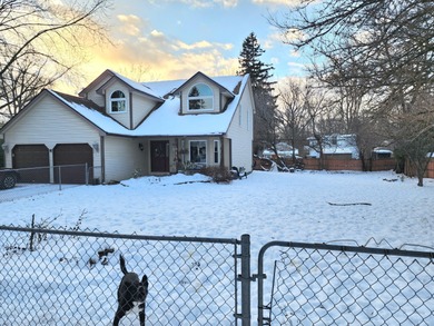 Whitmore Lake Home Active Under Contract in Whitmore Lake Michigan