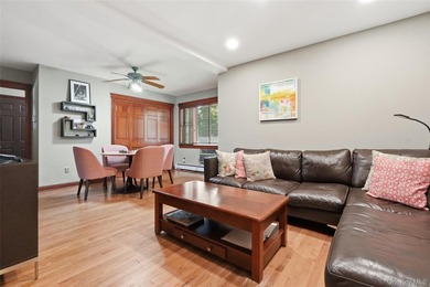 Welcome to 2595 Yorktown St., a fabulous Colonial perfectly - photo 16