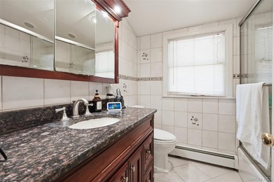 Welcome to 2595 Yorktown St., a fabulous Colonial perfectly - photo 20