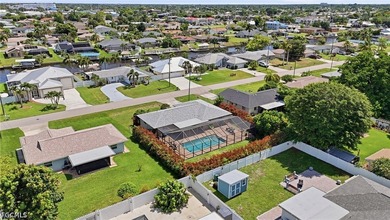 NOT IN A FLOOD ZONE!! This charming single-family house in Cape - photo 34