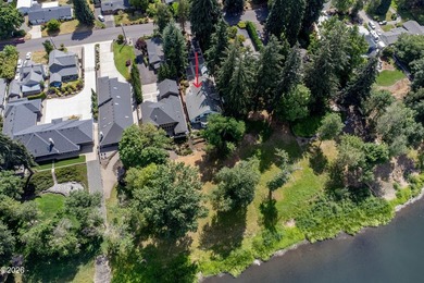 Experience refined riverfront living on the majestic Willamette - photo 7
