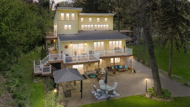 Additional listing photo 2