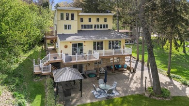 Additional listing photo 3