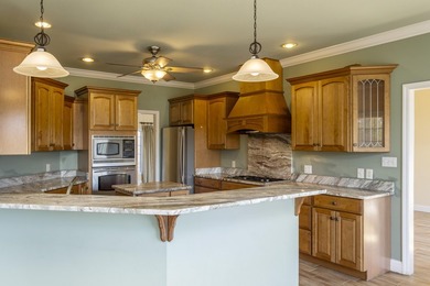 Waterfront Luxury on Watts Bar Lake - First Time on the Market - photo 10