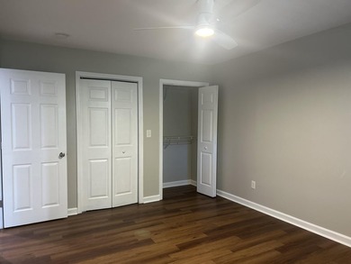 Don't miss this fully refreshed, top-floor 2-bedroom, 1-bath - photo 16