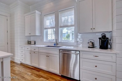 Welcome to 215 Writer's Way, where timeless coastal architecture - photo 16