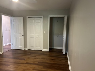 Don't miss this fully refreshed, top-floor 2-bedroom, 1-bath - photo 17