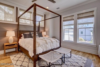 Welcome to 215 Writer's Way, where timeless coastal architecture - photo 19