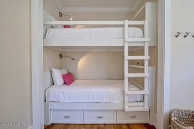 Welcome to 215 Writer's Way, where timeless coastal architecture - photo 22