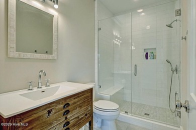 Welcome to 215 Writer's Way, where timeless coastal architecture - photo 25