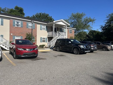 Don't miss this fully refreshed, top-floor 2-bedroom, 1-bath - photo 32