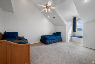 Beautiful 8,500+ sq ft home on 5.32 acres with stunning mountain - photo 33