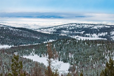 A once in a lifetime opportunity to own a remarkable 607-acre - photo 2