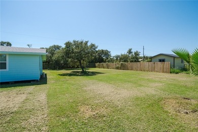 **Coastal Living Meets Investment Opportunity in Holiday - photo 3