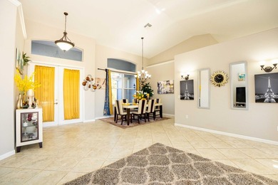 Step into this meticulously maintained 2006 CBS built home - photo 4