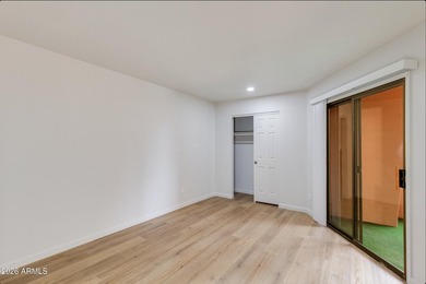 Beautifully remodeled top floor condominium with stunning views - photo 17