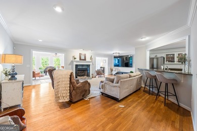 Nestled on 18.15 breathtaking acres in the heart of Moreland - photo 10