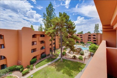 Beautifully remodeled top floor condominium with stunning views - photo 25