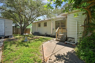 Charming home in the desirable Lindale Park neighborhood! This - photo 29