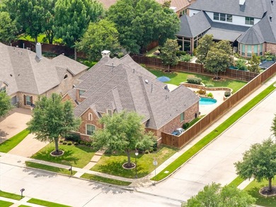 Welcome Home! Nestled on a corner lot in the sought-after - photo 2
