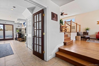 Welcome to 60 Leewater Ave. This sprawling split-level three - photo 3