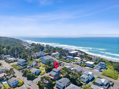VIEWS, VIEWS, VIEWS - OCEAN, SURF, SAND & CITY LIGHTS! Stunning - photo 3