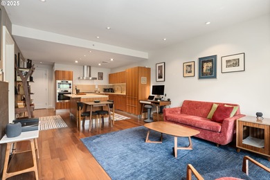 Buyer incentive program! Buy this beautiful condo today with the