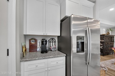 Beautifully maintained home in one of Diamondhead's newest - photo 14