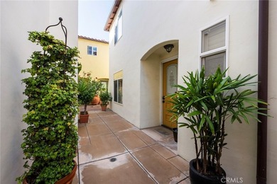 Fabulous location in downtown Huntington Beach-just 2 blocks to - photo 5