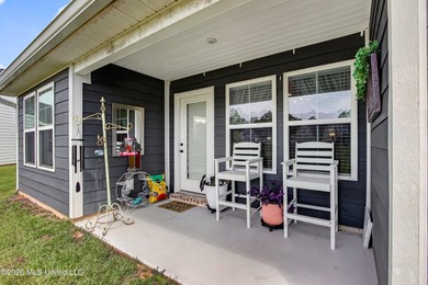 Beautifully maintained home in one of Diamondhead's newest - photo 32