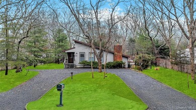 Beautifully designed ranch set on a quiet street in desirable - photo 2
