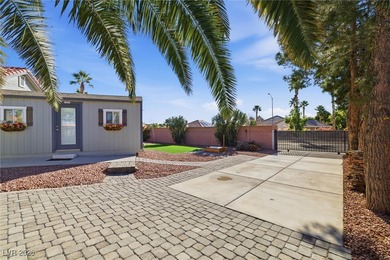 Single-story custom home in the NW with no HOA & paid-off solar!