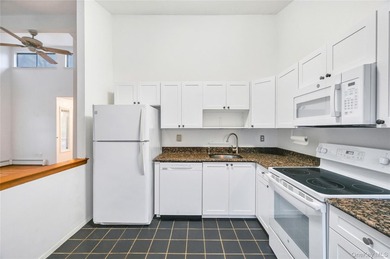 Beautifully designed ranch set on a quiet street in desirable - photo 6