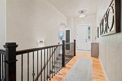 Some homes are beautiful. Others just make you feel at peace the - photo 10