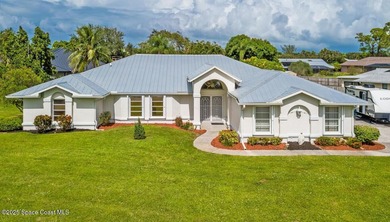 St. Lucie River Home Sale Pending in Port Saint Lucie Florida