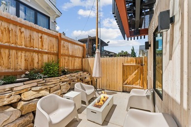 Perfect in Park City. This stunning three-bedroom, 3.5-bath - photo 4