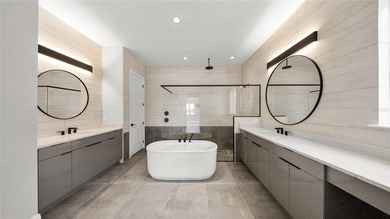 This never-lived-in luxury residence presents an extraordinary - photo 16