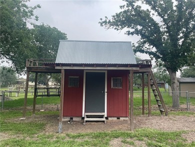 Welcome to your own little slice of lake life at Lake Corpus - photo 20
