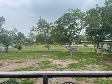 Welcome to your own little slice of lake life at Lake Corpus - photo 31