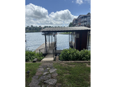If you have always dreamed of living on the lake now is your - photo 42