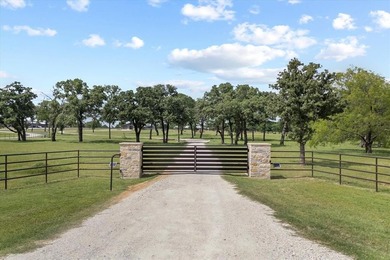 (private lake, pond, coastal) Apartment For Sale in Pilot Point Texas