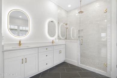 Prestigious New Construction in Landfall! This impressive Bay - photo 20