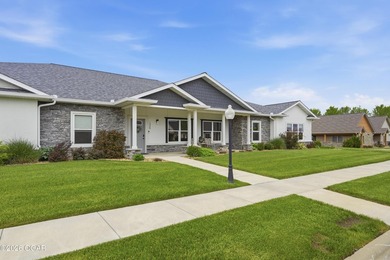 LIFESTYLE....That is what the Rollins Creek 55+ Gated Community - photo 4