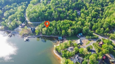 Rare opportunity to own a spectacular lakefront property with - photo 3