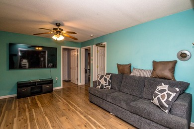 Private and spacious Ranch-style home set on 4.62 wooded acres - photo 5