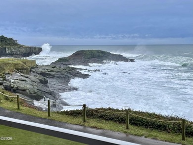 Dreaming of owning Oceanfront Luxury in Depoe Bay? Worldmark - photo 7