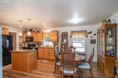 Welcome to this spacious and well-maintained 2018 manufactured - photo 11