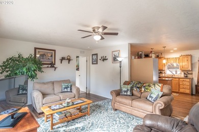 Welcome to this spacious and well-maintained 2018 manufactured - photo 14